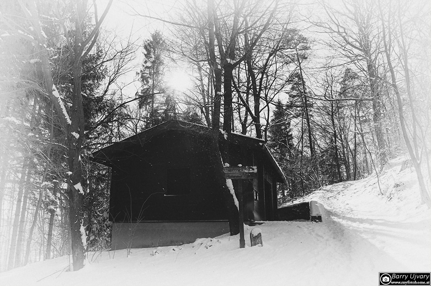 Hütte im Schnee